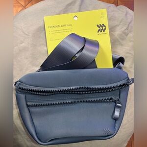 All in Motion Slate Belt workout Bag